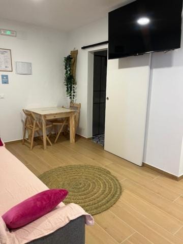 ALZIRA BONITA APARTAMENTO CON TERRAZA Y JACUZZi EXTERIOR Apartment in Valencian Community