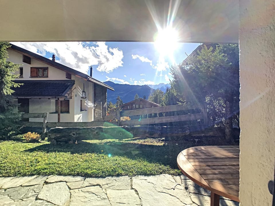 Property building, Natural landscape, Mountain view