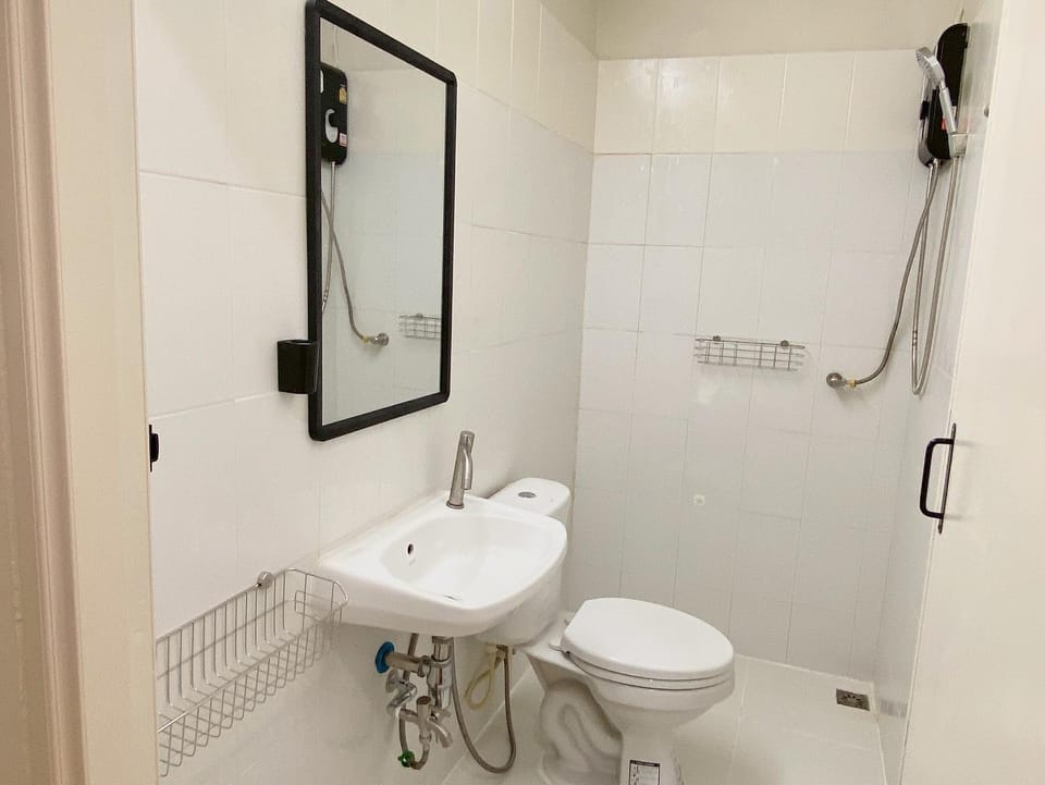 Shower, Toilet, Bathroom, bidet