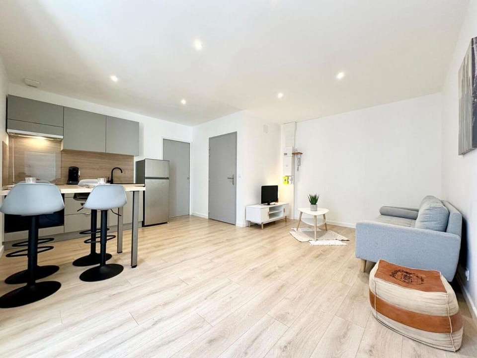 Le Repaire du Cow-boy - Spacieux - Central - Cosy Apartment in Mont-de-Marsan