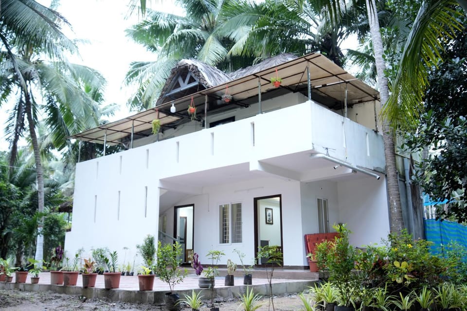 Property building, Garden