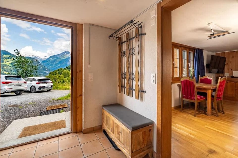 Cozy Studio With Terrace Bbq Mountain View House in Canton of Bern (Region)