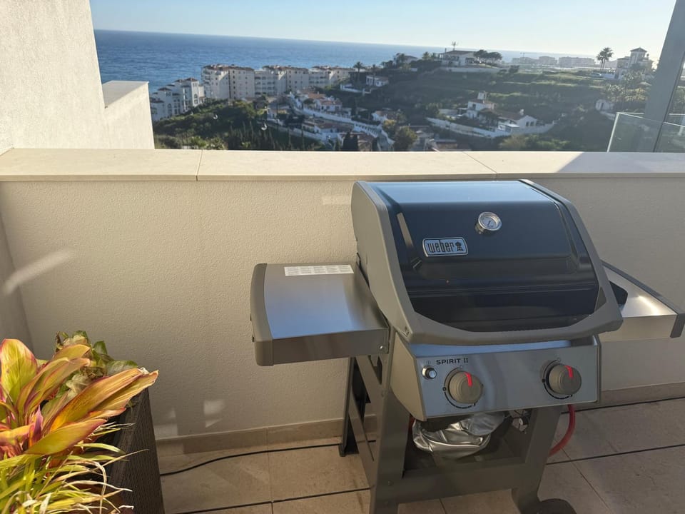 BBQ facilities, Sea view