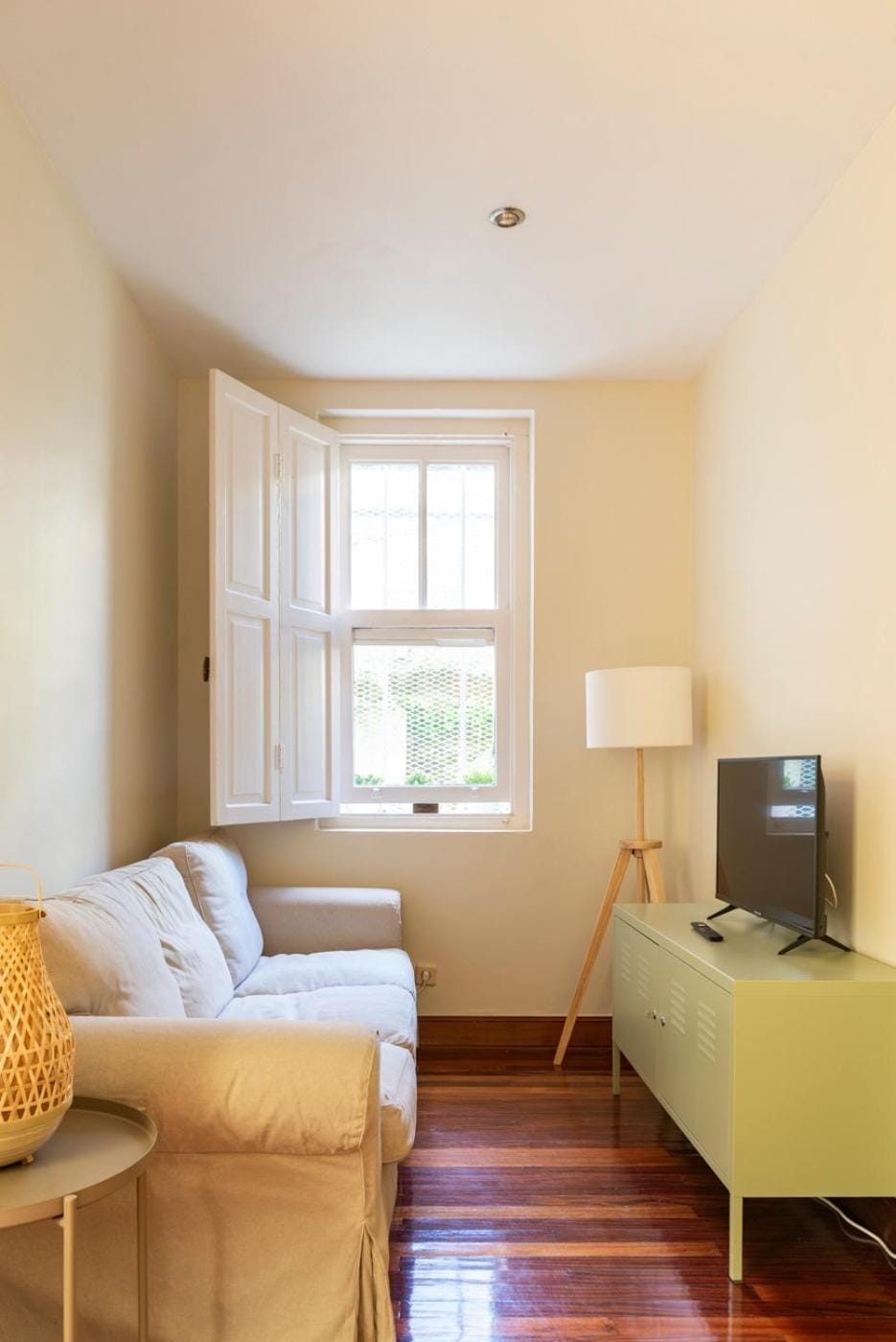 Communal lounge/ TV room, TV and multimedia