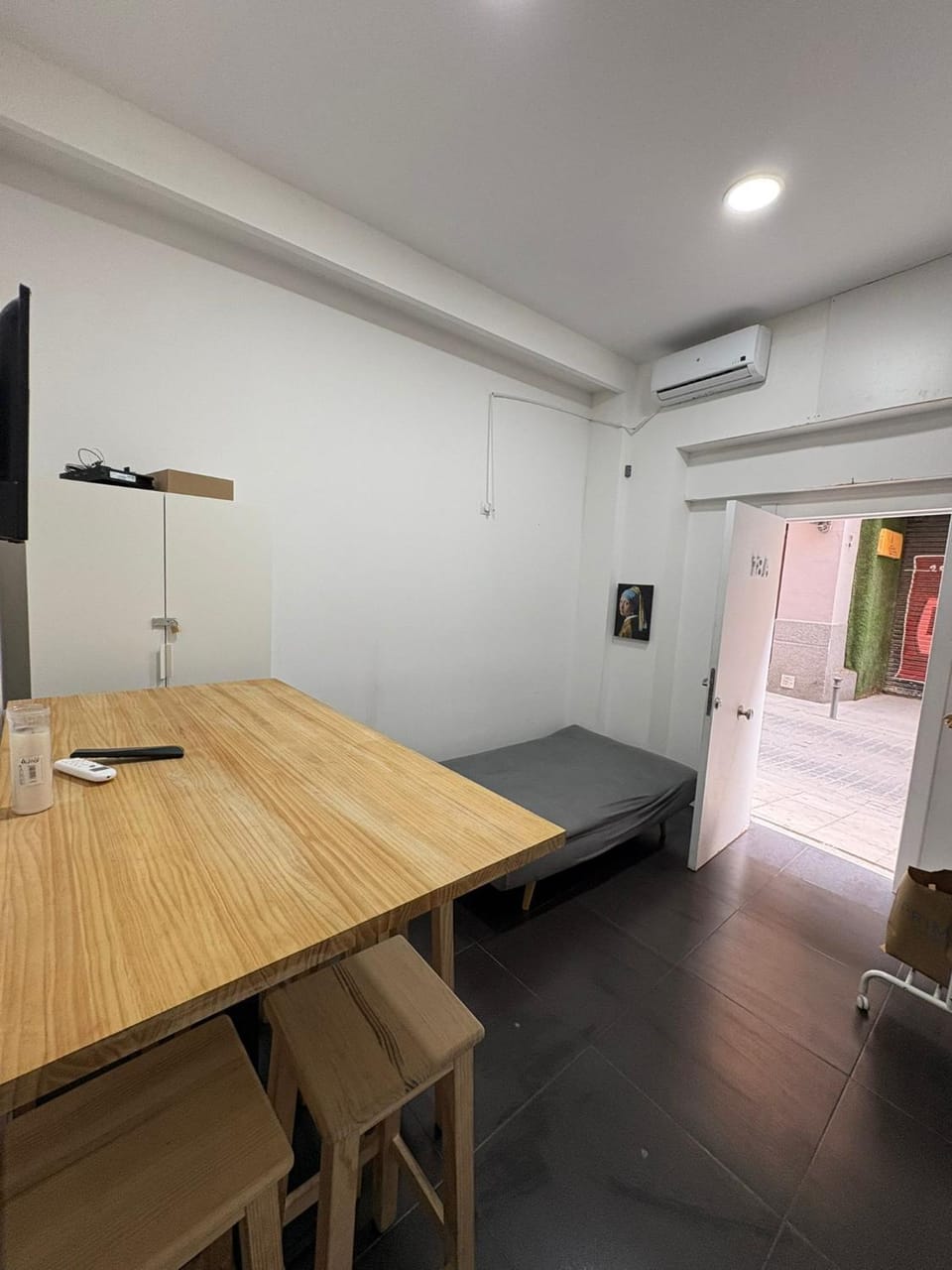 local adaptado Madrid Apartment in Centro