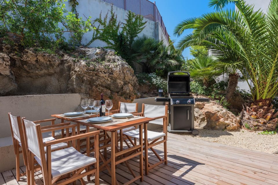 Patio, Garden, Dining area