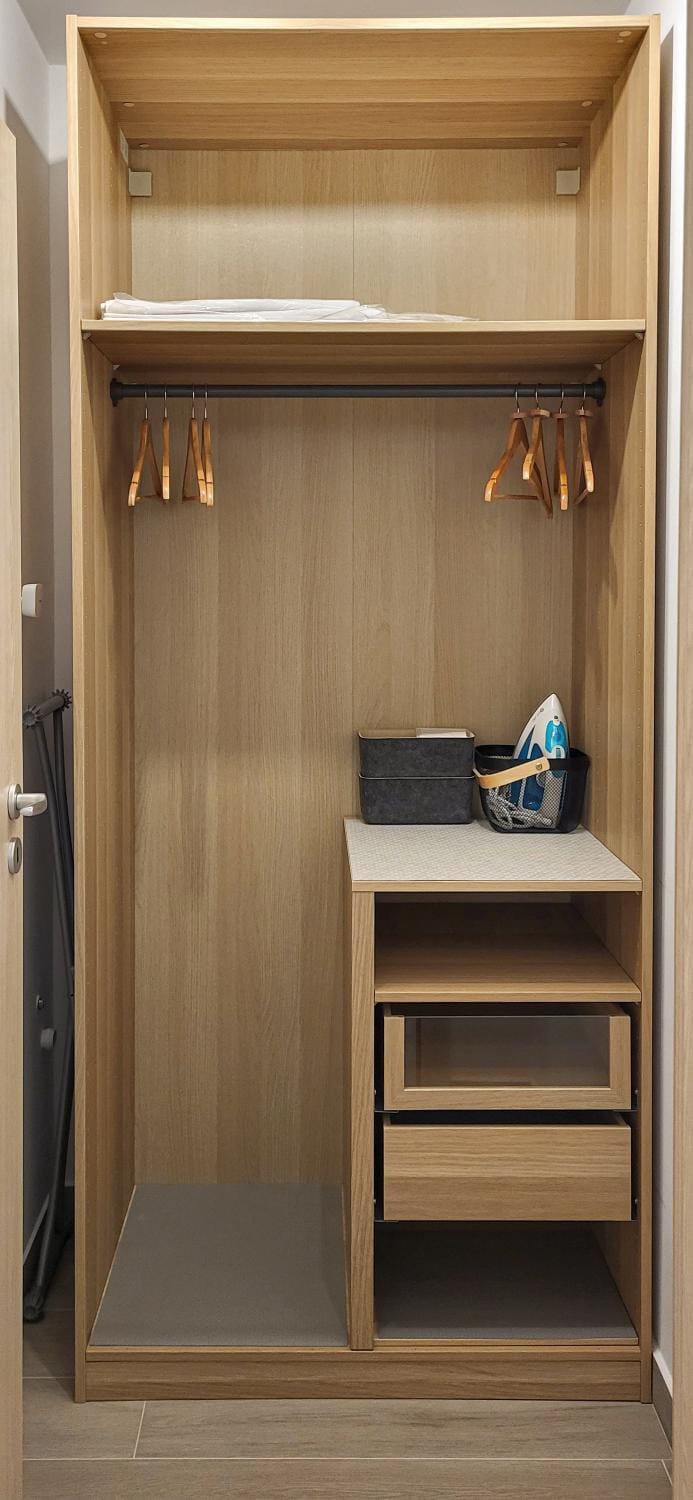 wardrobe