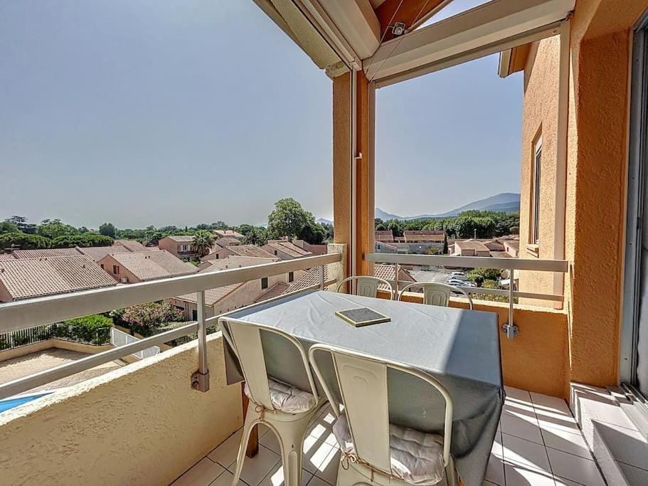 Patio, Balcony/Terrace, Mountain view