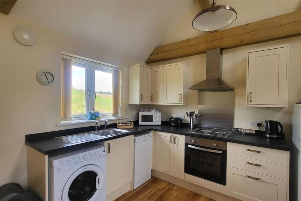 2 Abbey View Cottages, Battle, East Sussex House in Rother District