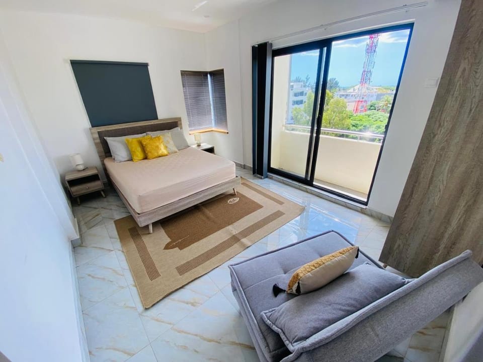Cozy Seaview Penthouse Apartment in Flic en Flac