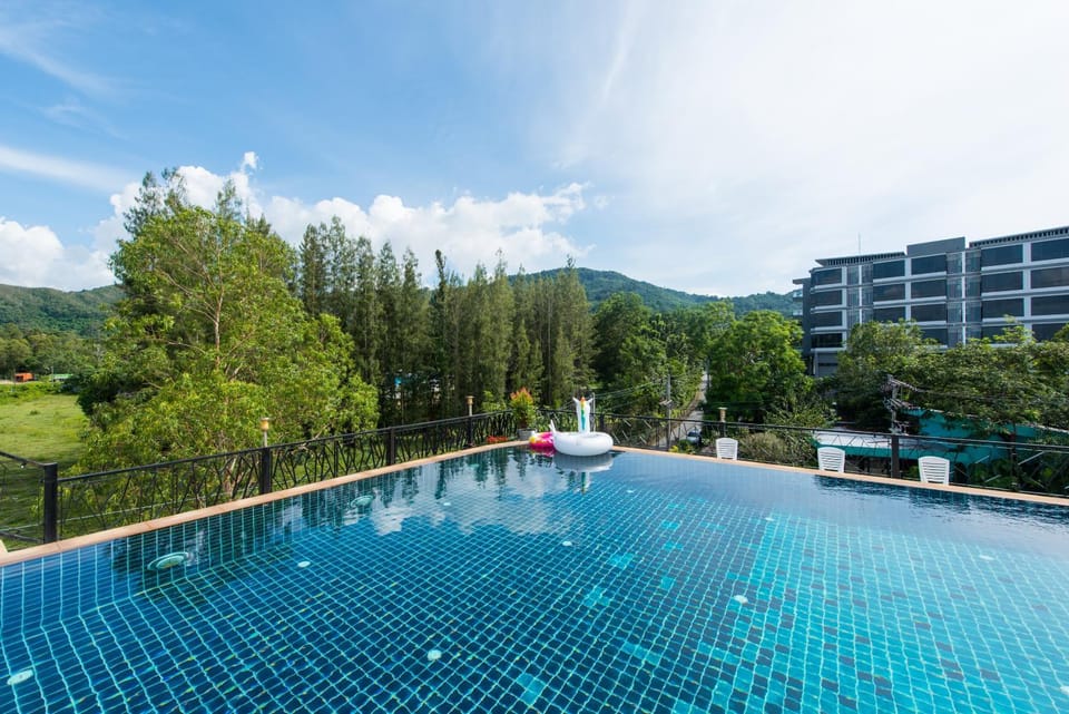 Pool view, Swimming pool