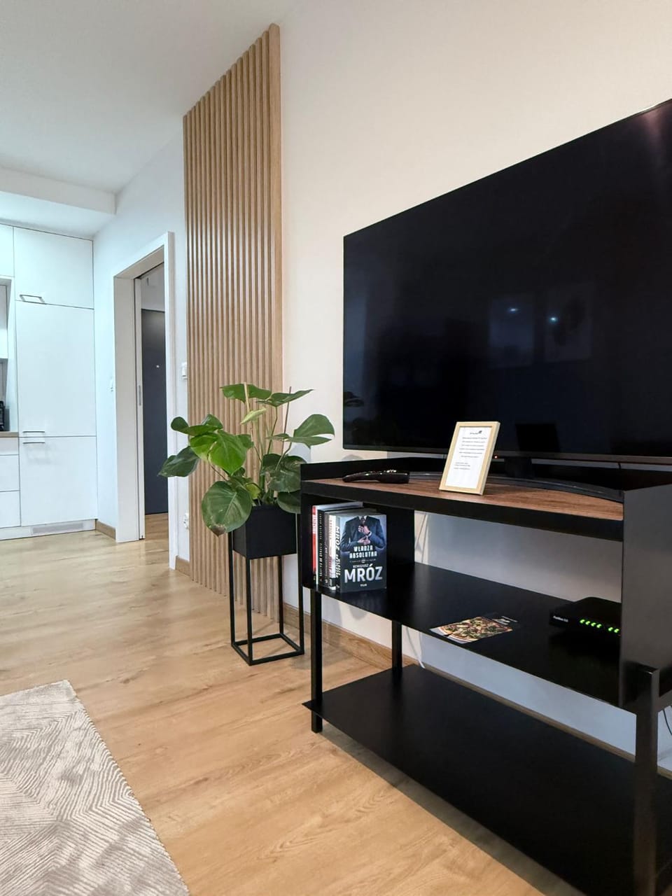 TV and multimedia, Evening entertainment