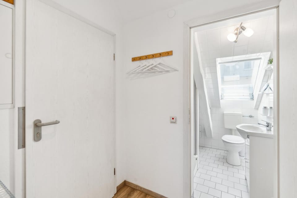 Toilet, Bathroom
