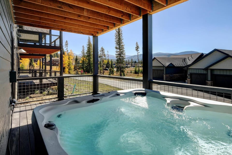 Hot Tub