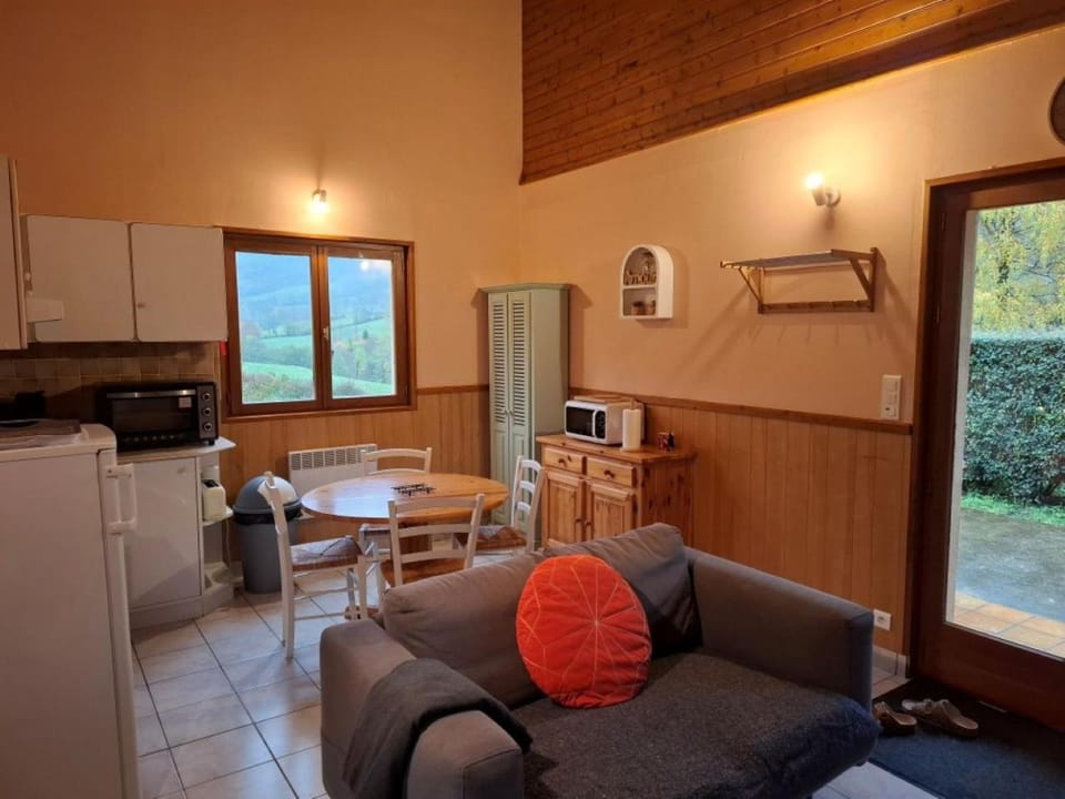 Gîtes entre Salers et le puy Mary dans le cantal House in Auvergne-Rhône-Alpes