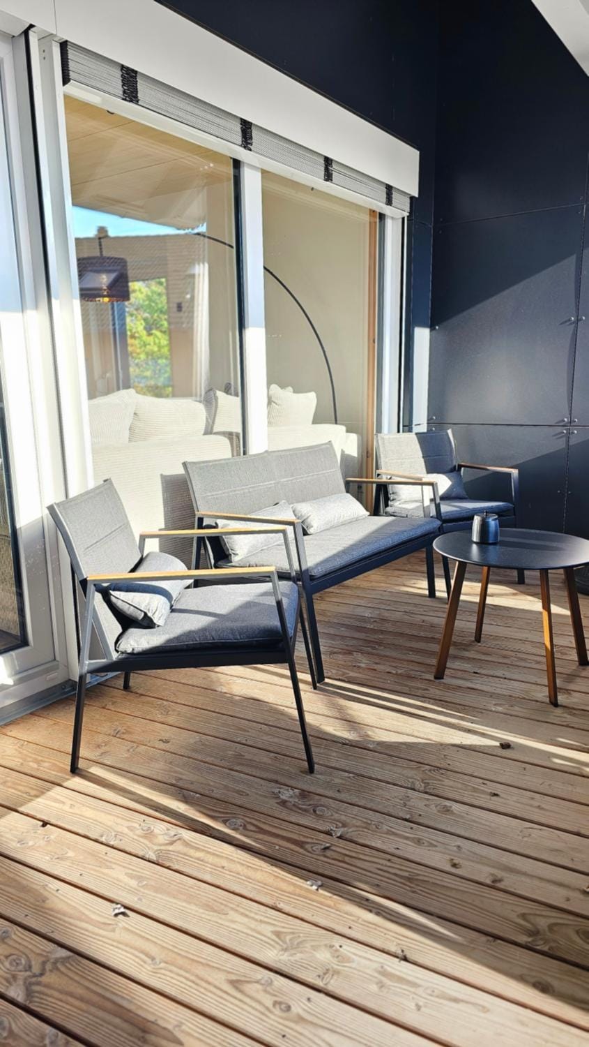 Balcony/Terrace, Balcony/Terrace