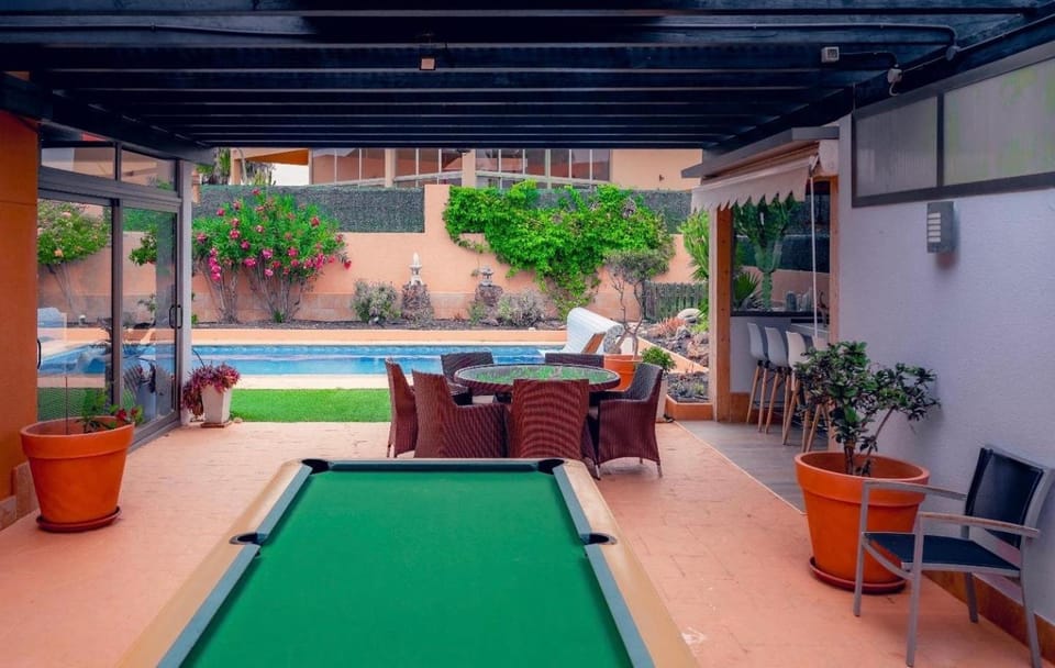 Chalet Molly Villa in Maxorata
