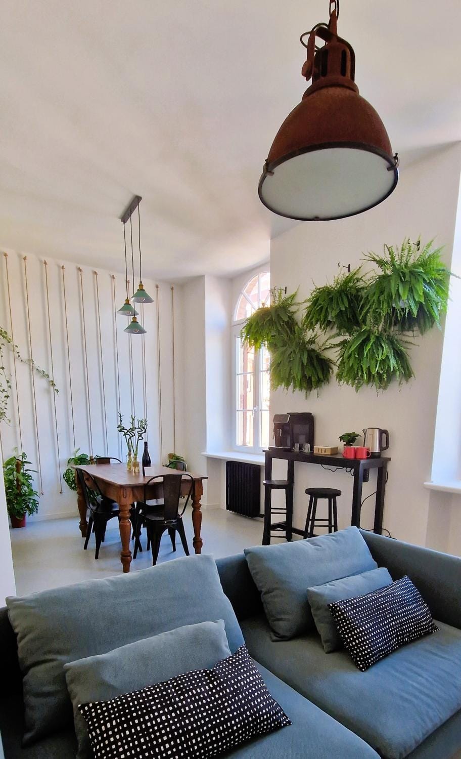 Living room, kitchen