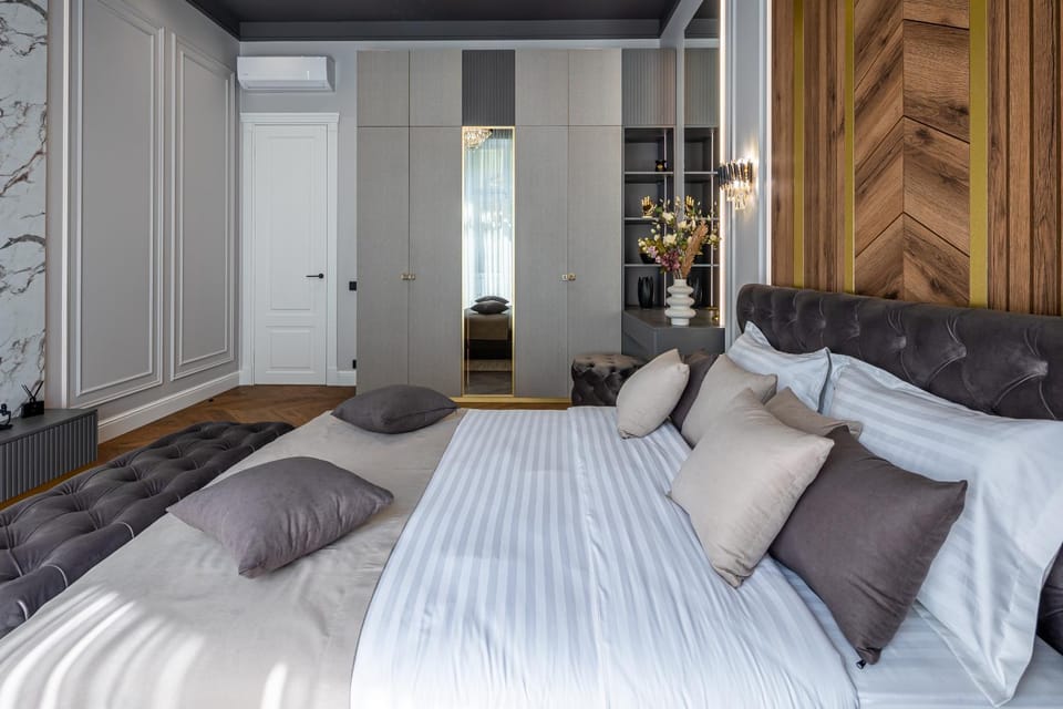 Bed, Bedroom, wardrobe