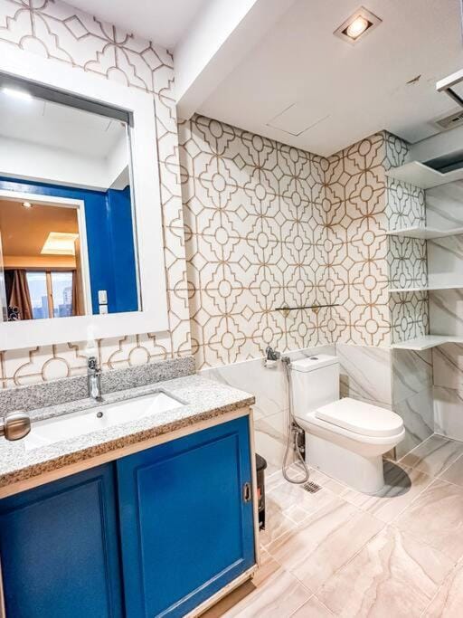 Chic 1 Bedroom Unit upto 4 pax with wifi 50mbps Apartment in Lapu-Lapu City