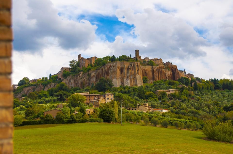 Nearby landmark, Natural landscape, Landmark view