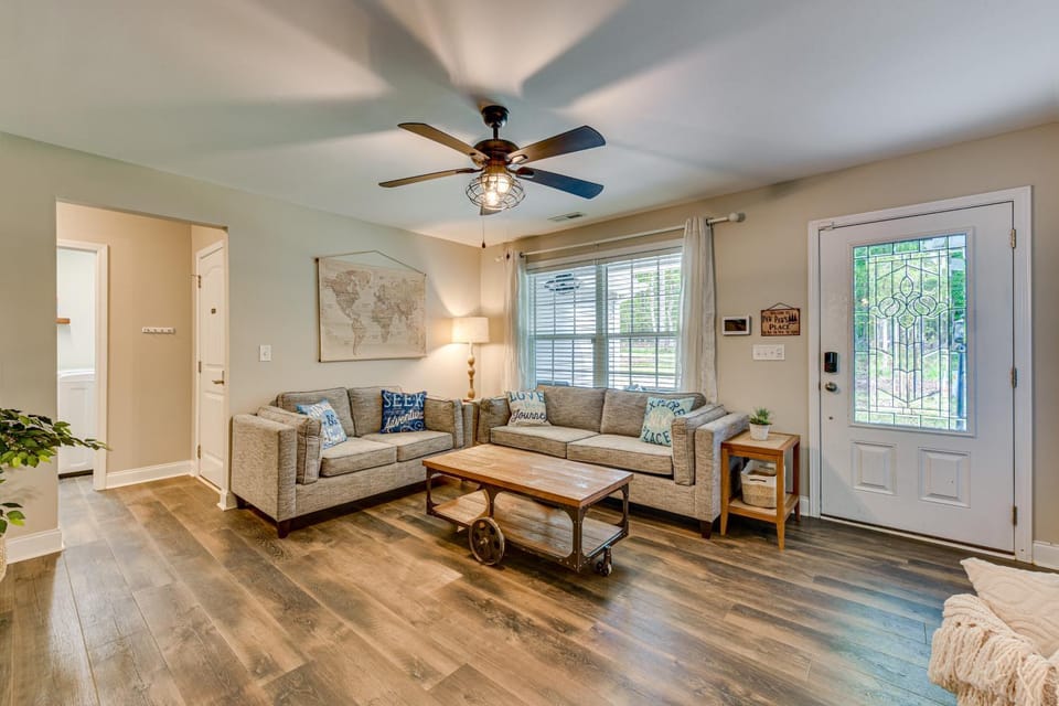 Pet-Friendly Home in Monroe: Deck, Grill & Yard! House in South Carolina
