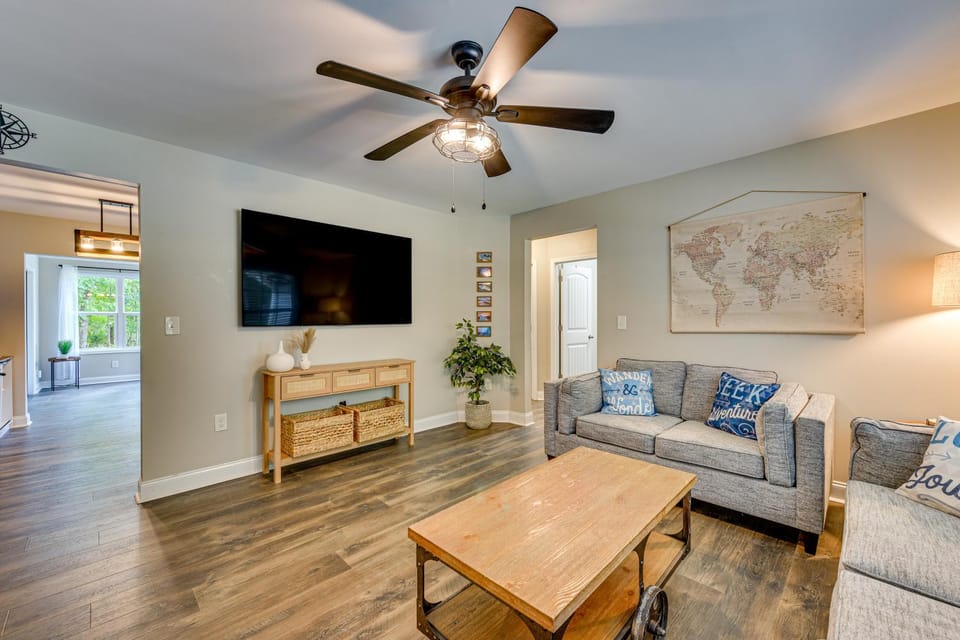Pet-Friendly Home in Monroe: Deck, Grill & Yard! House in South Carolina