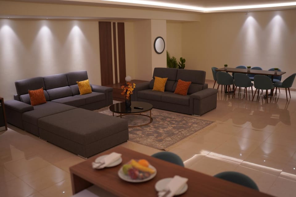 Living room, Seating area