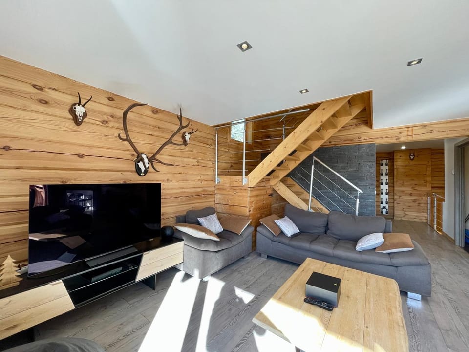 TV and multimedia, Living room