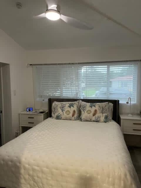 Biscayne Park Guest House House in North Miami