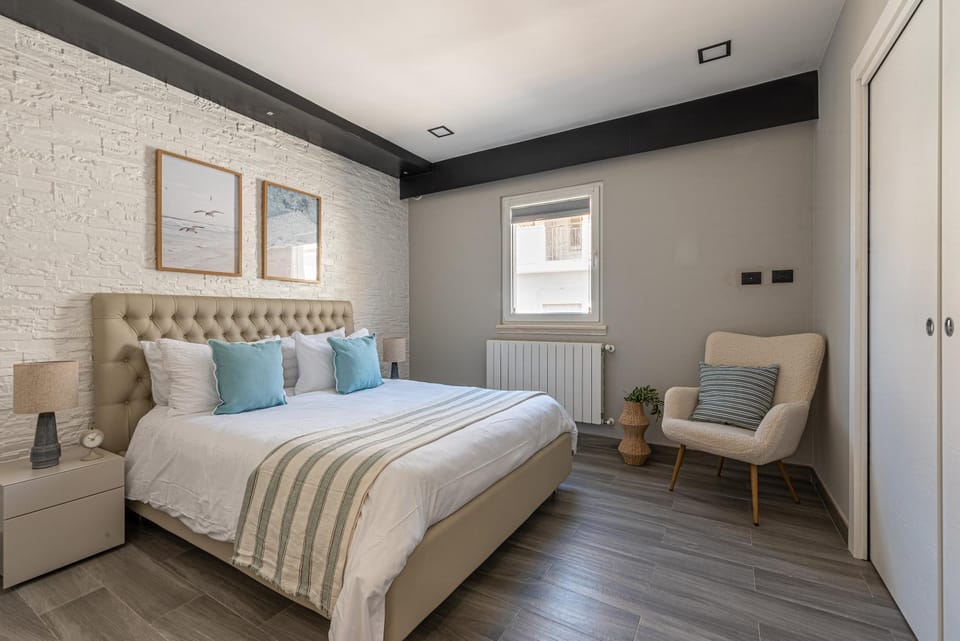 Bed, Bedroom, wardrobe