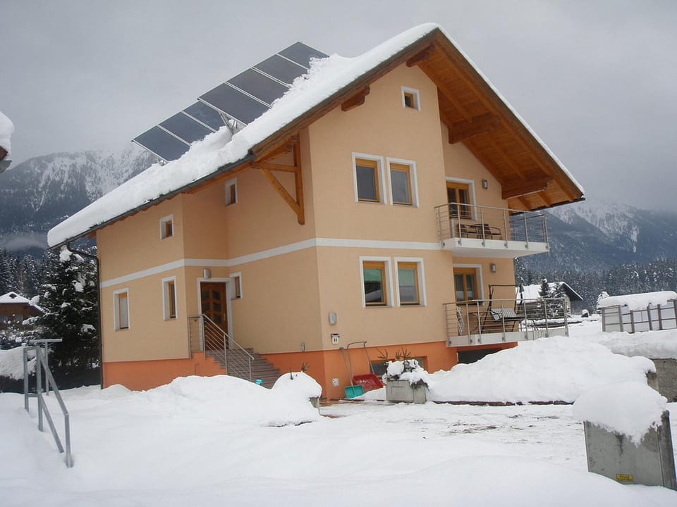 Off site, Day, Winter