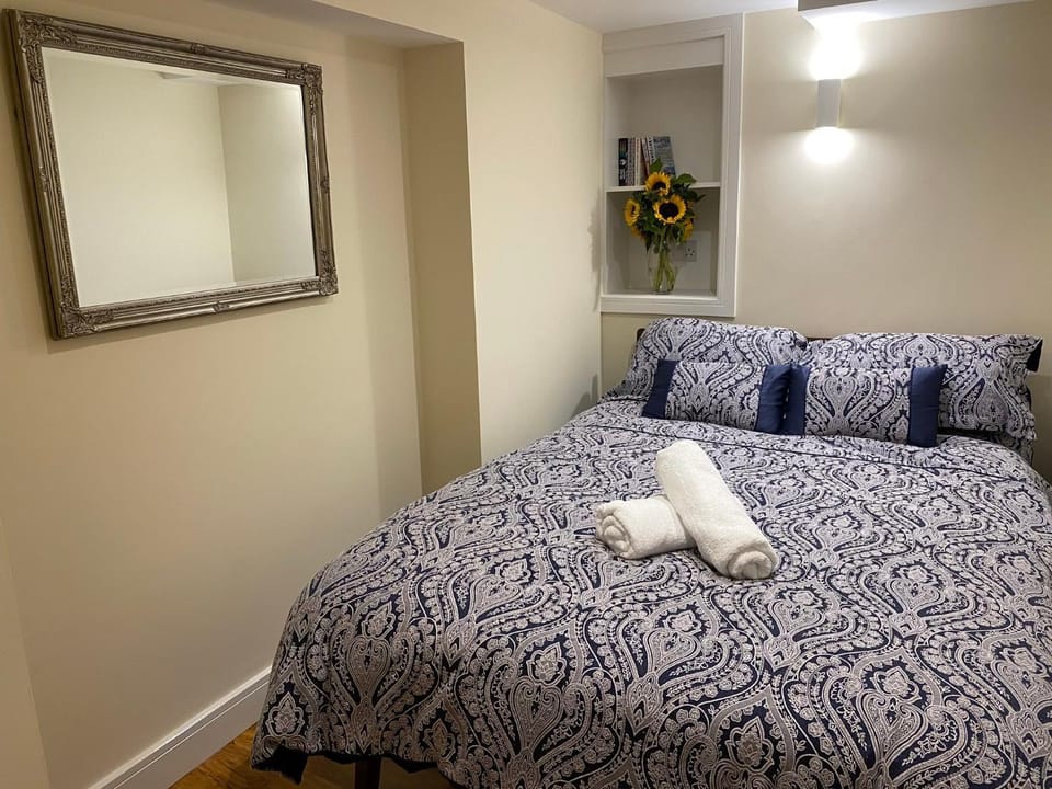 Centrally located Bath apartment Apartment in Bath