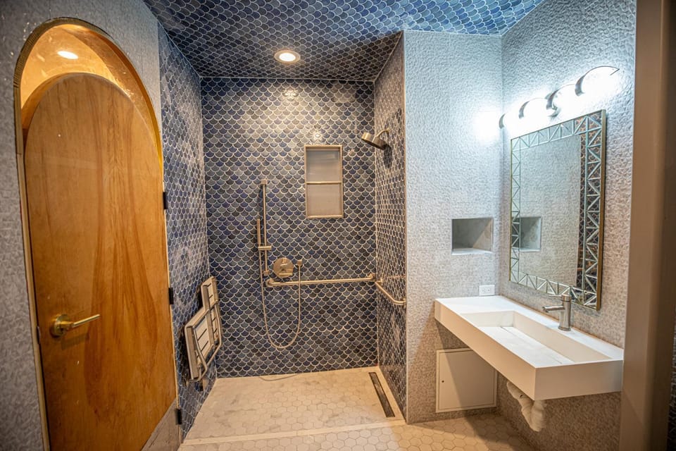 Shower, Bathroom