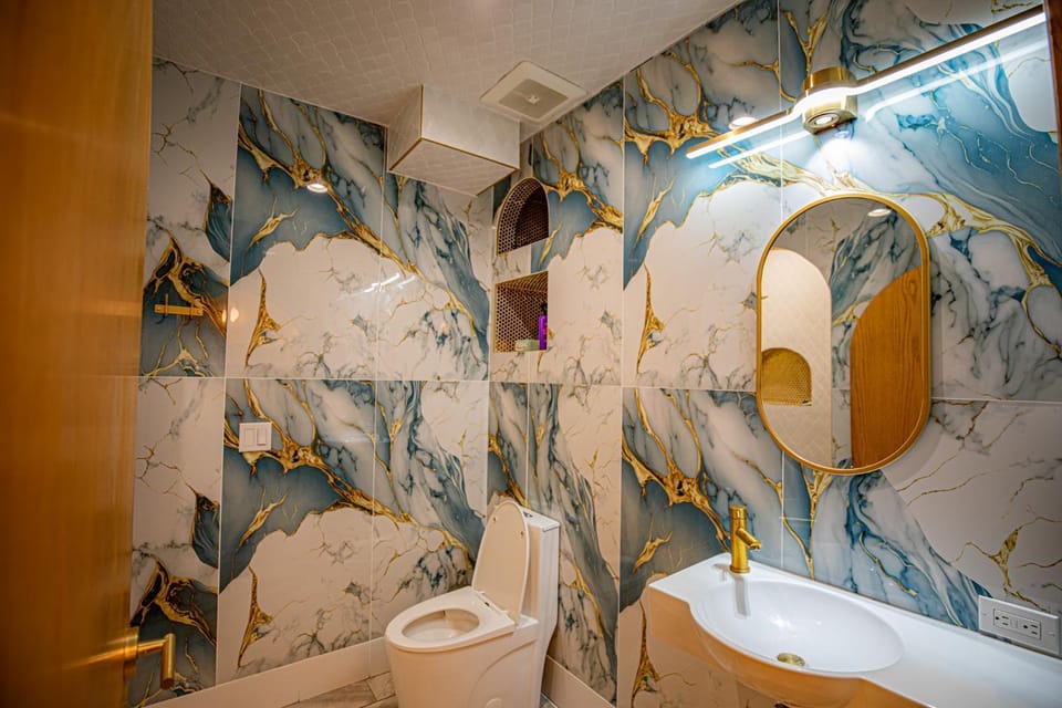 Toilet, Bathroom