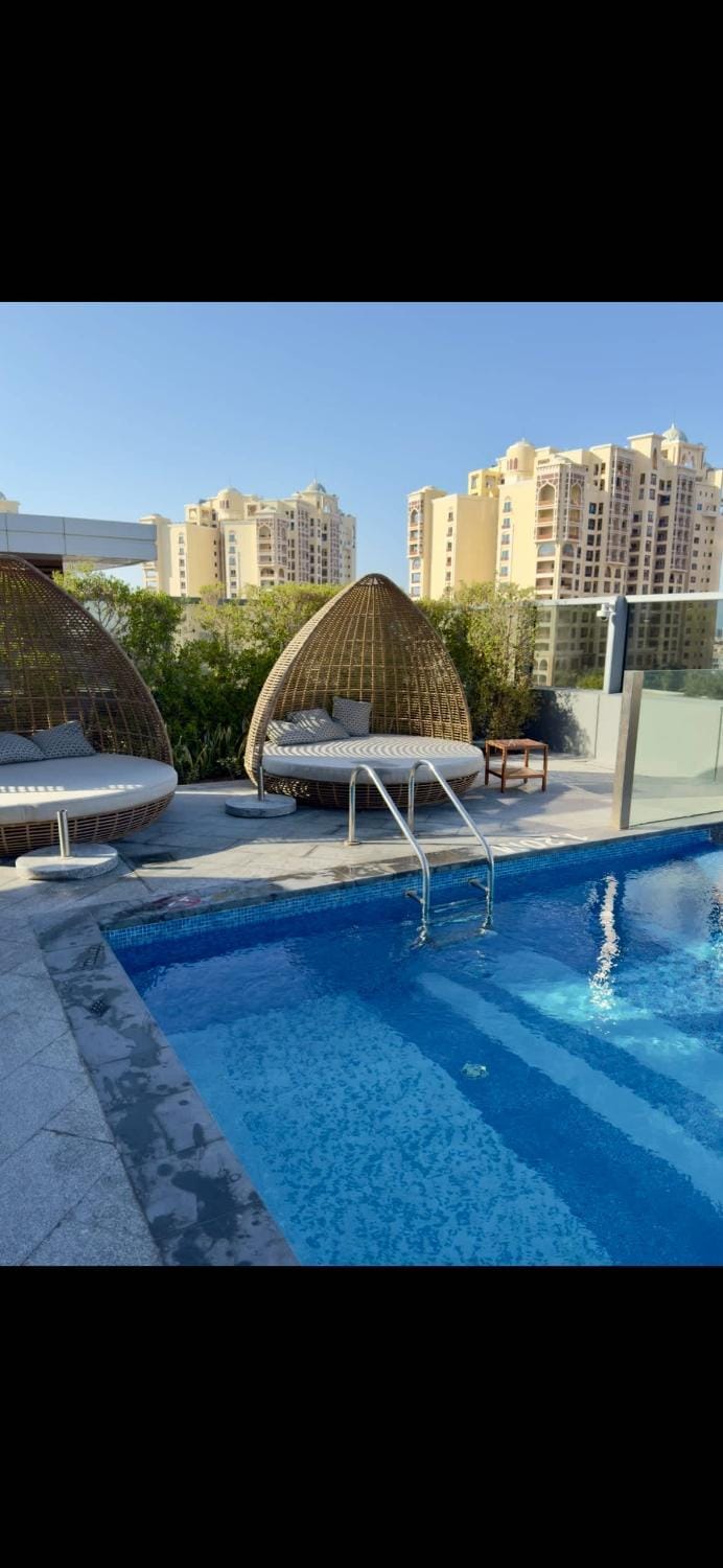 Gorgeous Palm View Apartment in Dubai