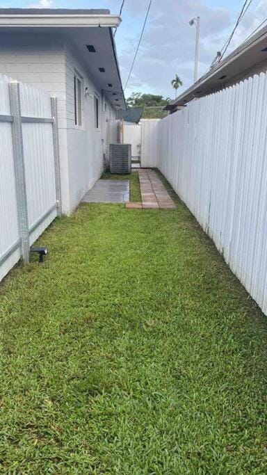 Private and Comfortable Suite near Airport Miami Apartment in Miami