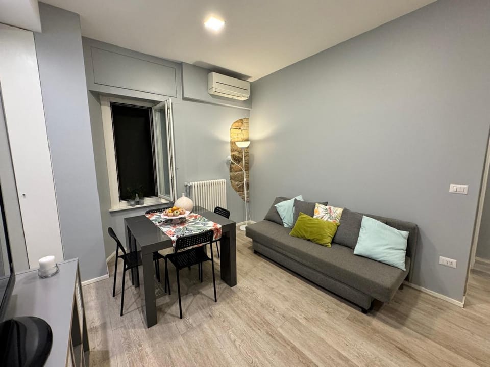 Living room, air conditioner