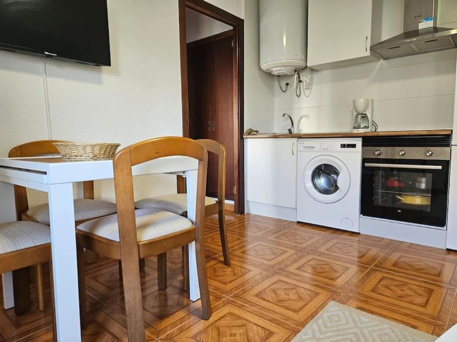 R2R - Apto Playa y Garaje - C09A02 Apartment in Cantabria