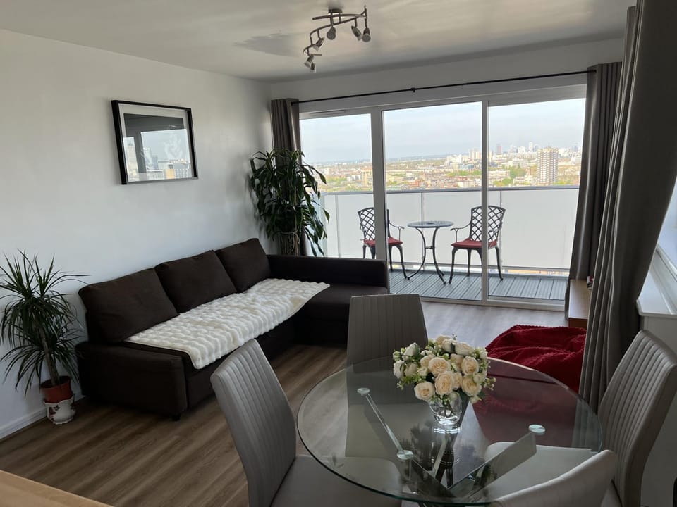 Balcony/Terrace, Living room, Seating area, Dining area