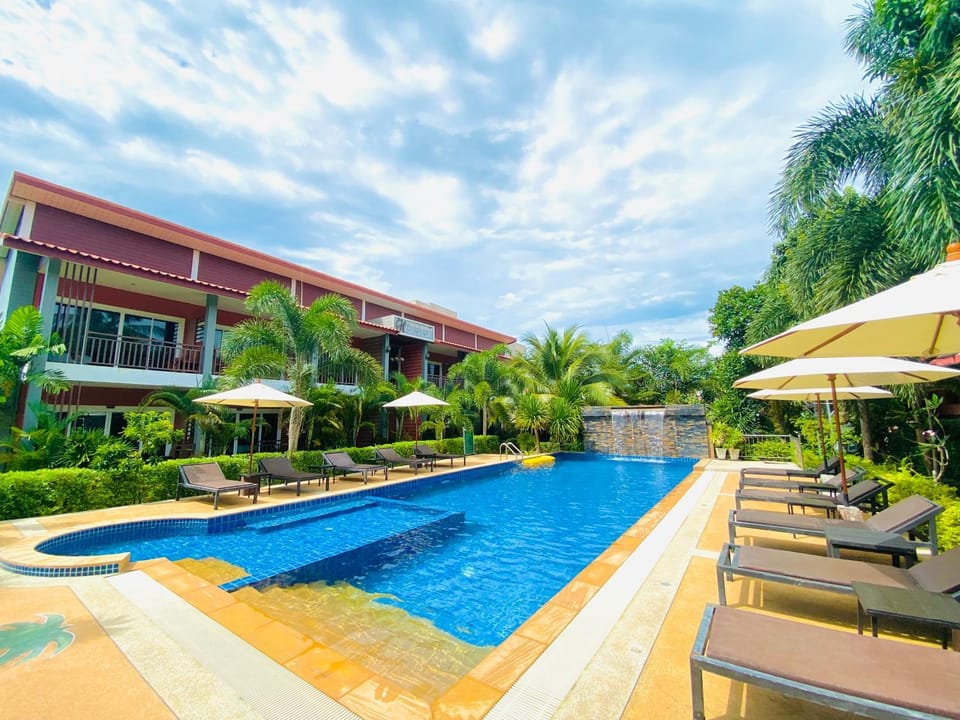 View (from property/room), Pool view, Swimming pool