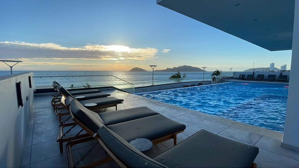 Pool view, Sea view, Swimming pool