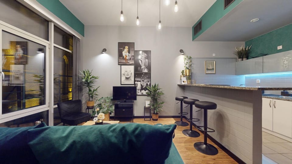 Living room, Seating area, pet friendly