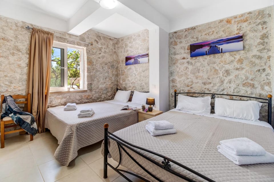 Property building, Living room, Bedroom