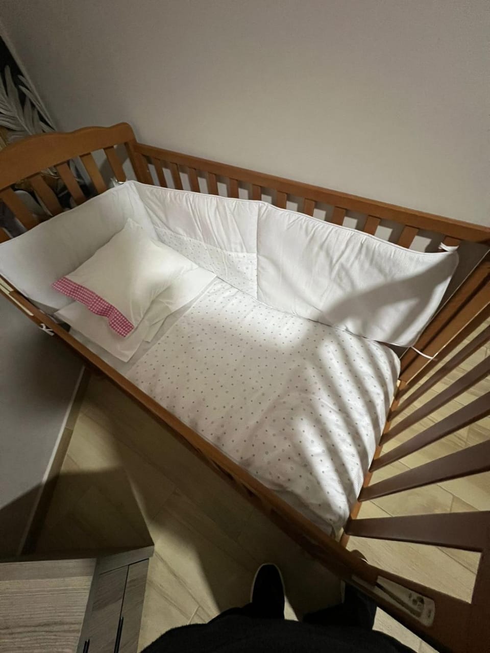 Bed, Photo of the whole room, Bedroom, cot