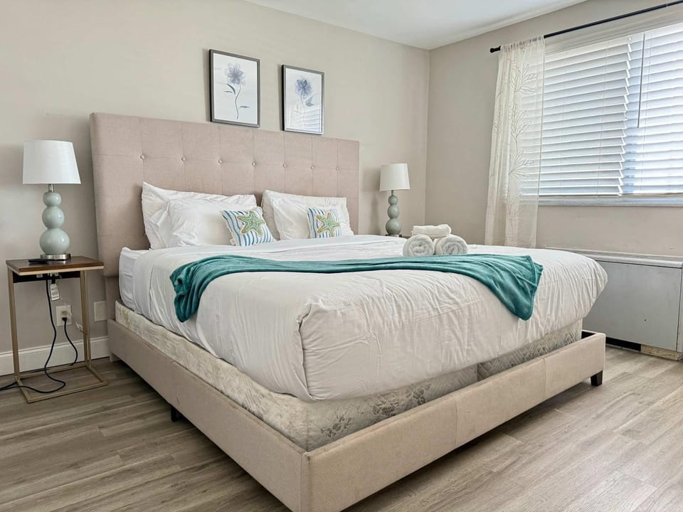 ATL Downtown 2BR King Bed Free Parking LM1408 House in Atlanta