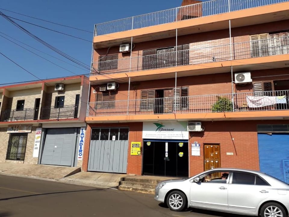 Property building, Neighbourhood