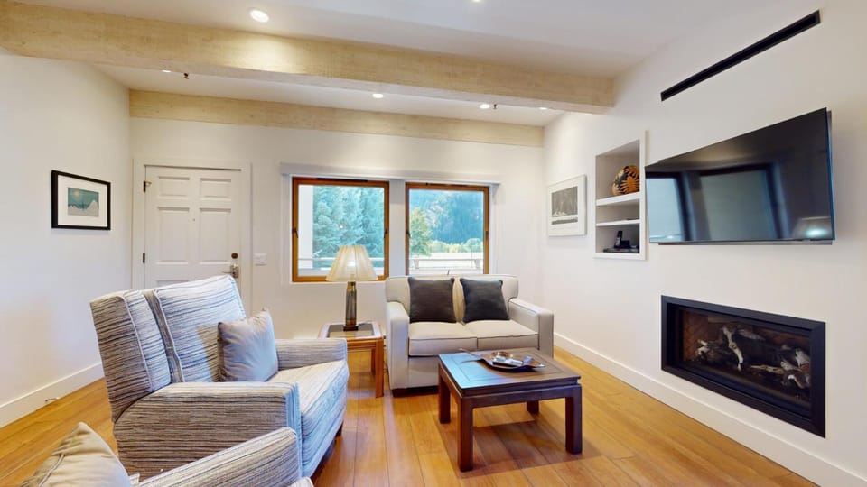 Christophe Condo 503 House in Ketchum
