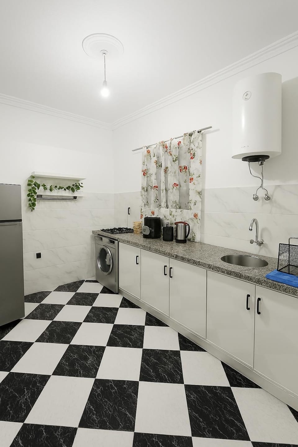Coffee/tea facilities, Kitchen or kitchenette, oven, toaster