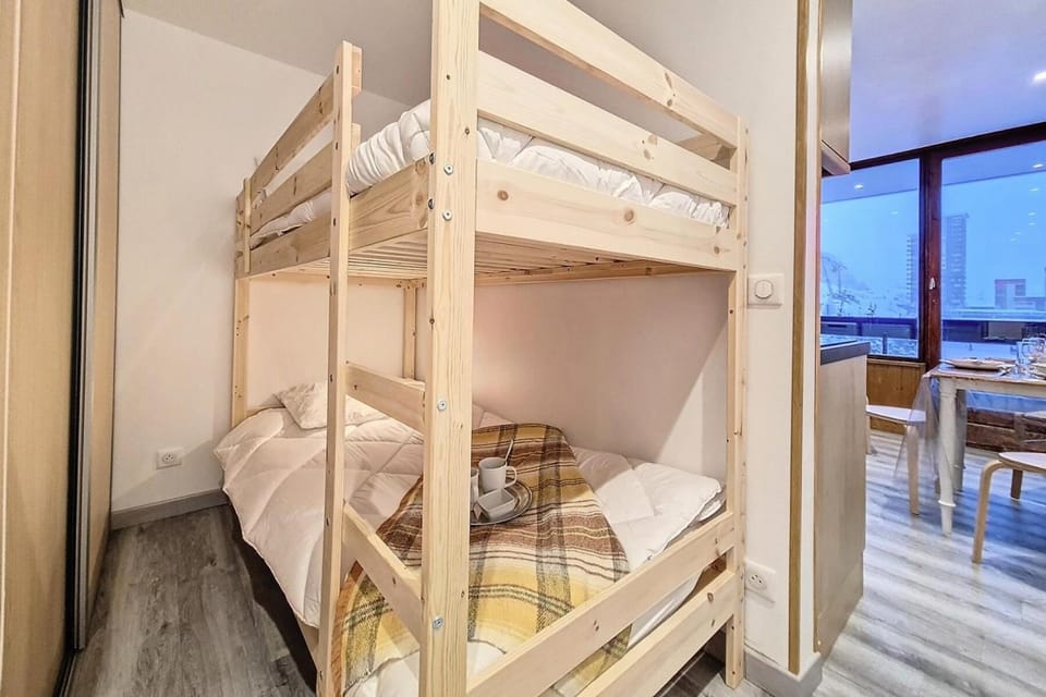 Résidence Chaviere - Studio lumineux · Départ et retour skis aux pieds · Balcon MAE-3554 Apartment in Les Allues